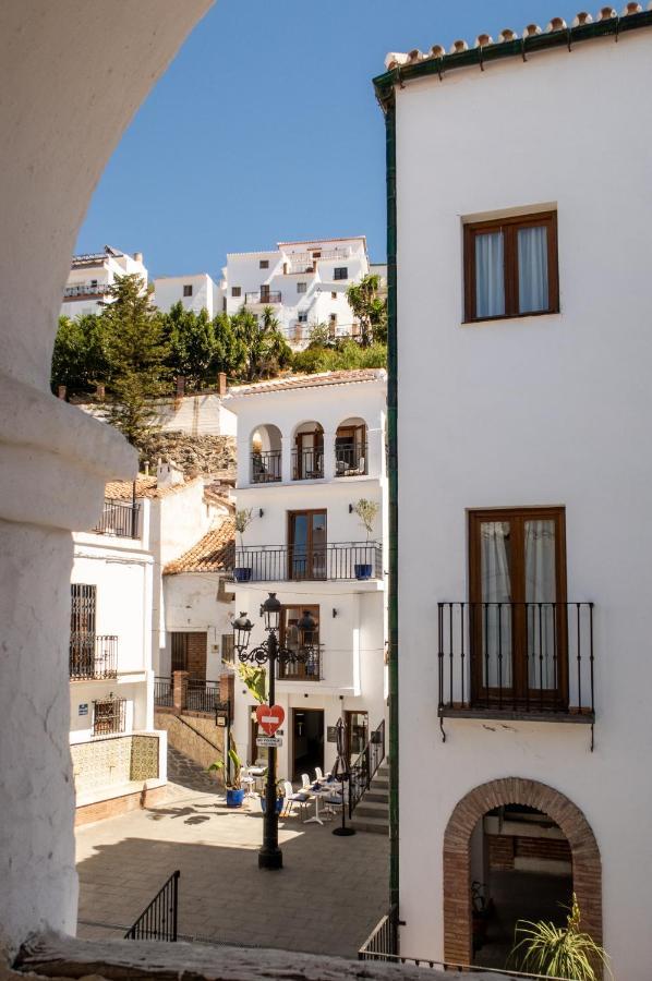 Olive & Ivy Guesthouse Canillas de Aceituno Εξωτερικό φωτογραφία